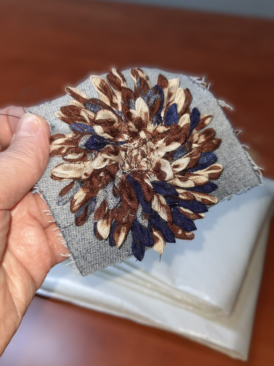 Textilből készült virág dekor | Decor floral textil | Textile floral decoration