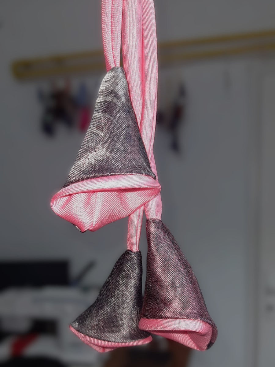 Textilből készült virág dekor | Decor floral textil | Textile floral decoration